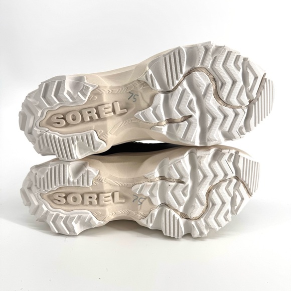 SOREL Woman’s Kinetic Breakthru Conquest Waterproof Snow Boot Size 7.5 - Picture 8 of 11